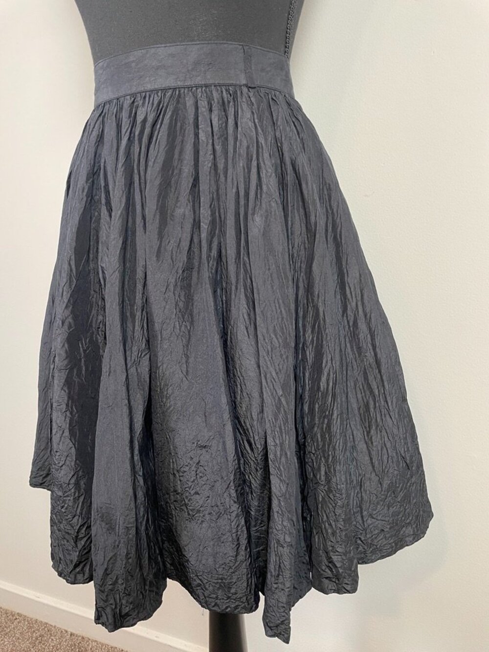 Katharine Hamnett London black 100% silk full skirt, Made in U.K. - Picture 2 of 7